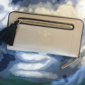 Kate Spade ♠️ Wallet